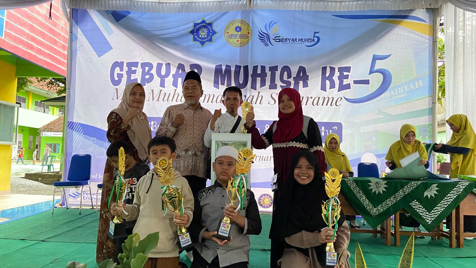 Juara Umum pada ajang MUHISA 